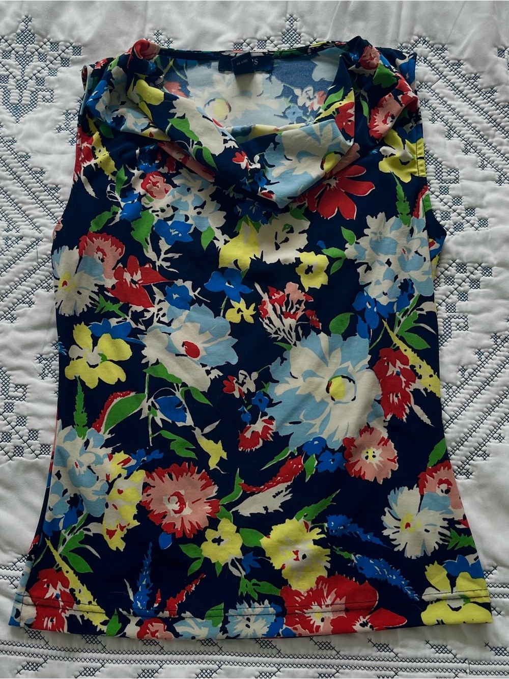NWOT Chaps Sleeveless Cowl Neck Top Floral Knit Blouse Size XS